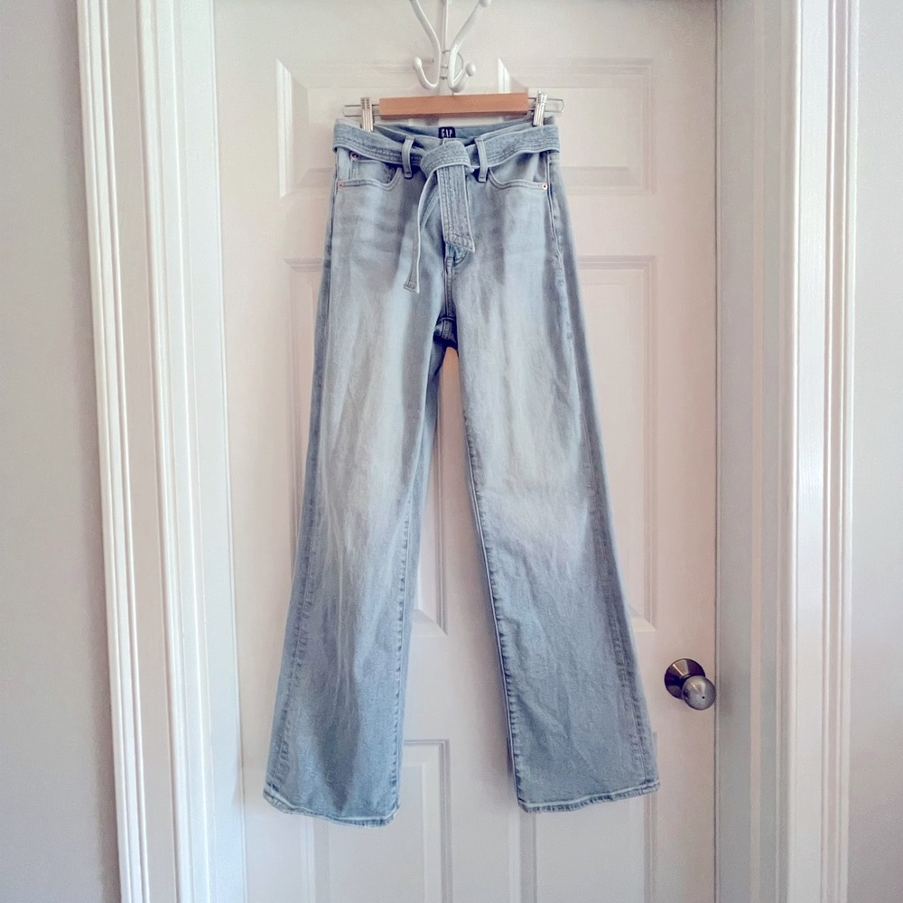 70s inspired Gap Wide Leg High Waist Belted Trouser Jean Size 26 / 2